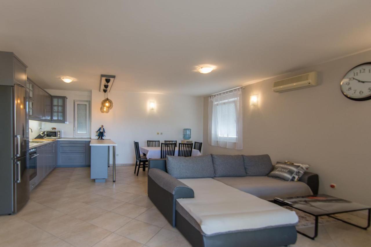 Apartment Jaspis Biograd Na Moru Εξωτερικό φωτογραφία